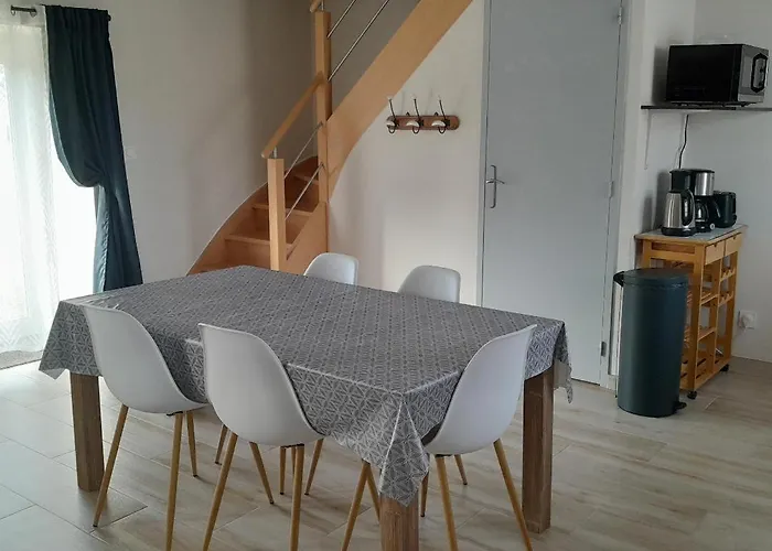 La Grange Aux Abeilles 2 * Saint-Senier-sous-Avranches